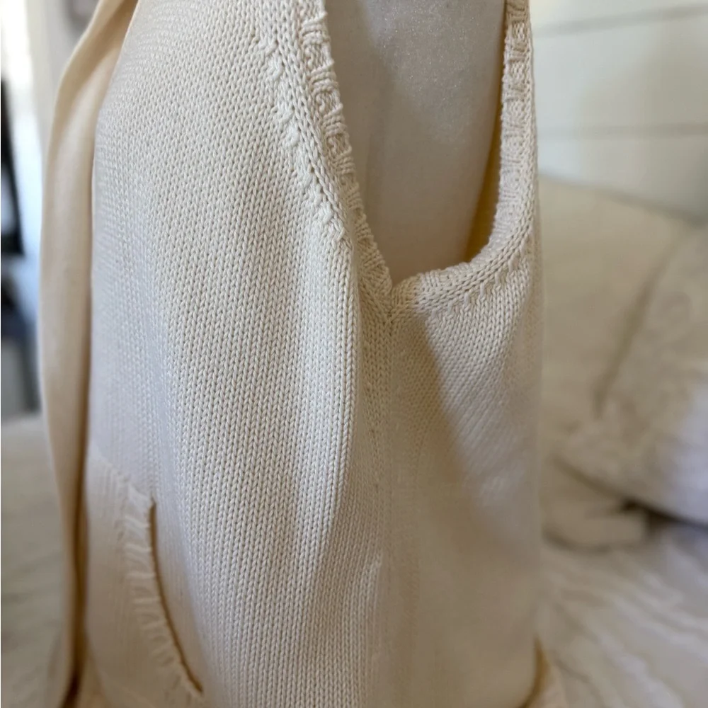 Eileen Fisher Cream Knit Sleeveless Zip-Up Vest
